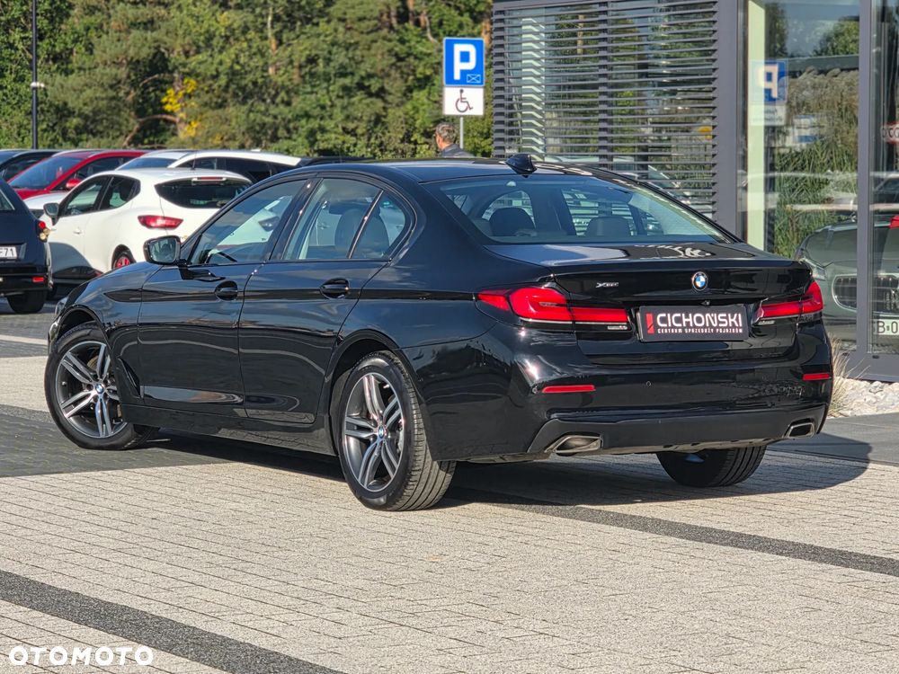 BMW Seria 5 520i GPF M Sport sport - 8