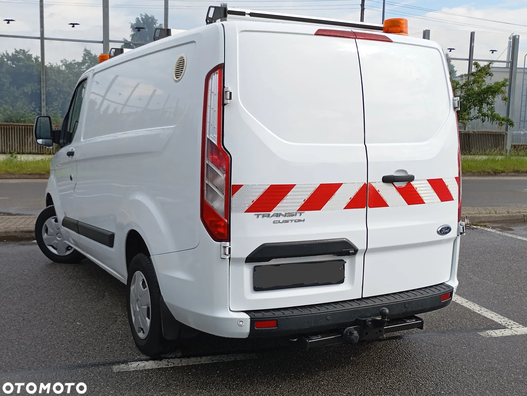 Ford Transit Custom 2.0EB Szafki/Relingi - 19