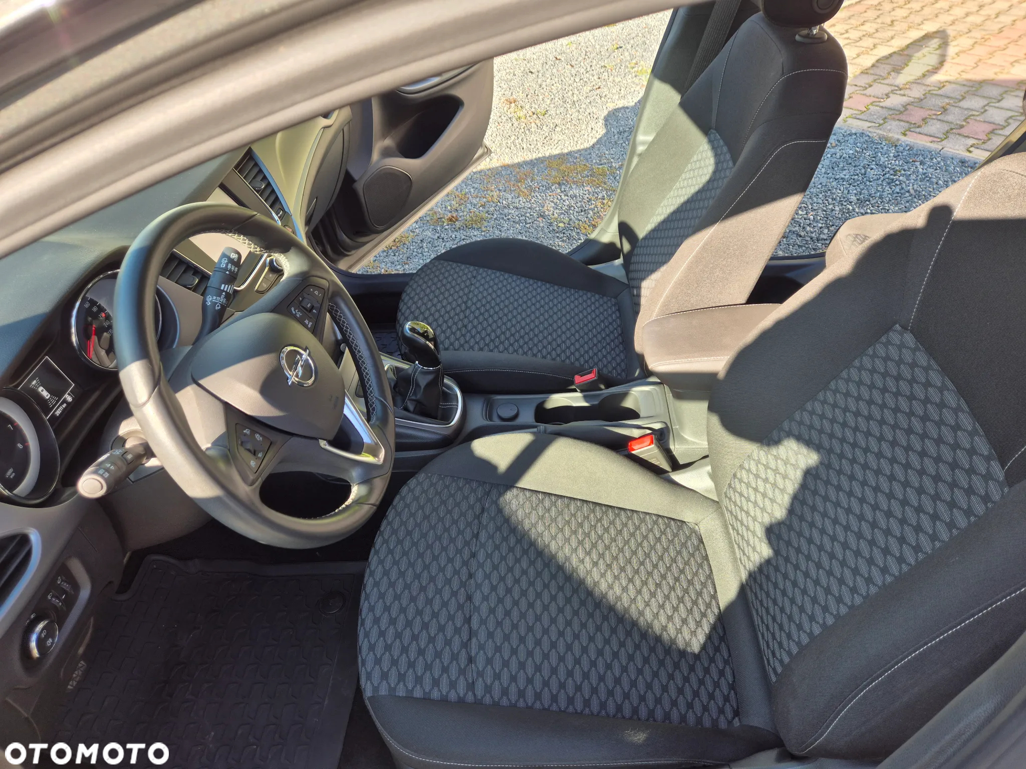 Opel Astra V 1.4 Enjoy - 17