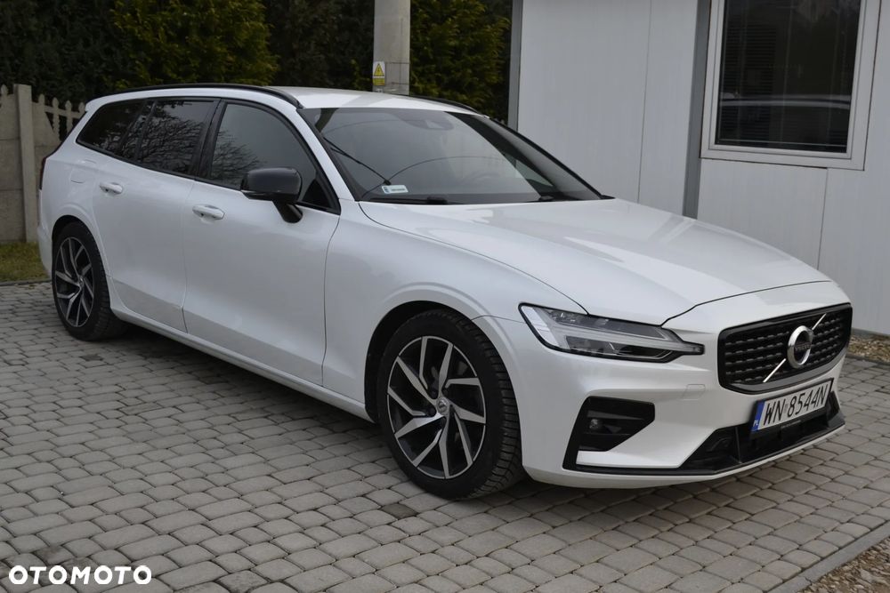 Volvo V60 B3 B R-Design - 7