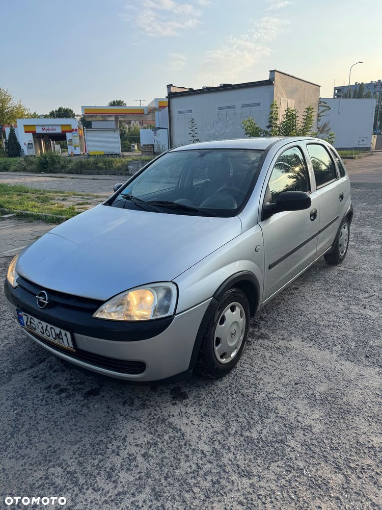 Opel Corsa 1.2 16V Comfort - 1