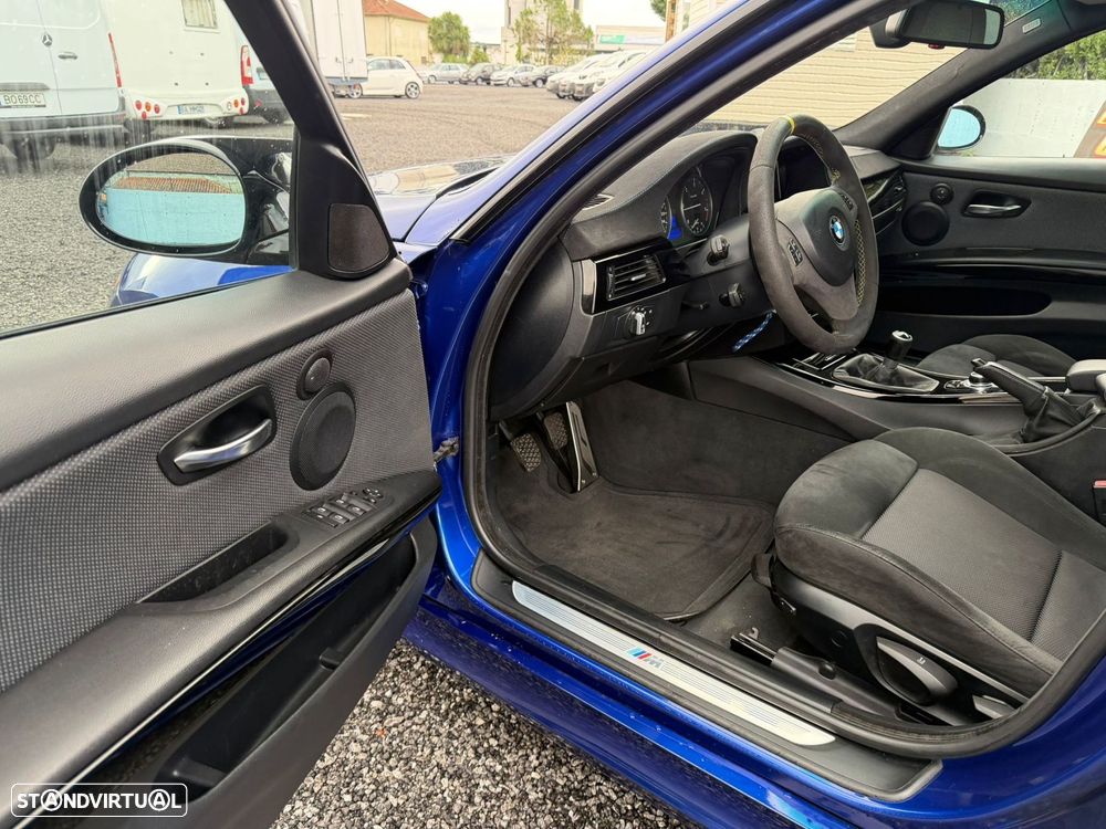 BMW 318 d Touring Pack M - 17