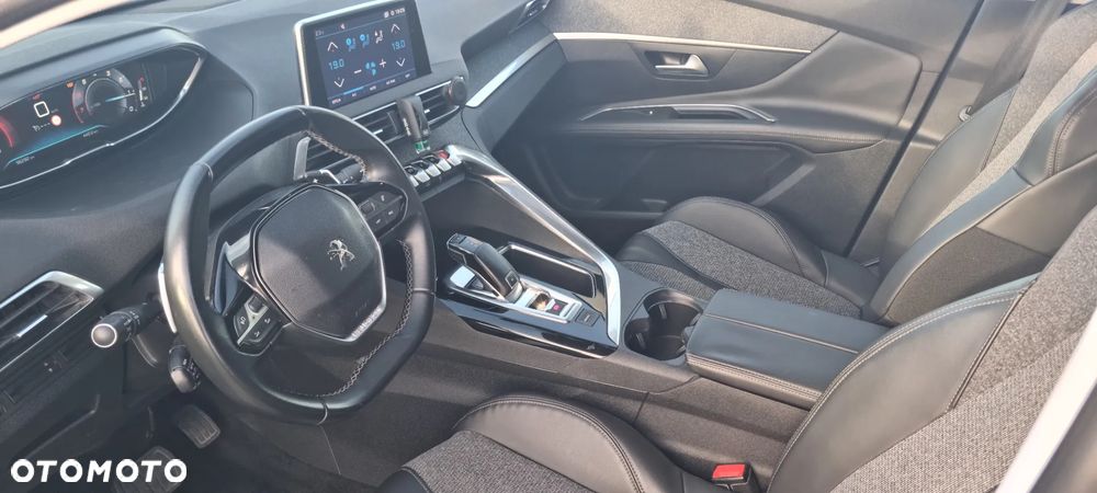 Peugeot 3008 PureTech 130 Stop & Start EAT6 Allure - 14