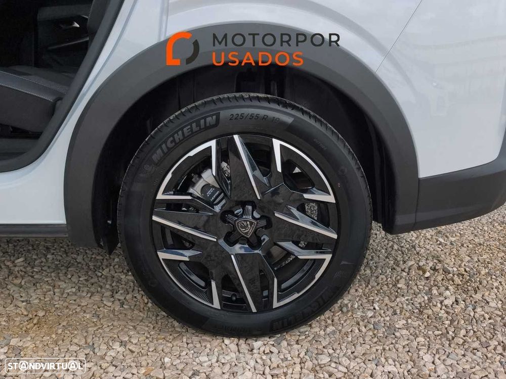 Peugeot 5008 1.2 Hybrid Allure e-DCS6 - 26