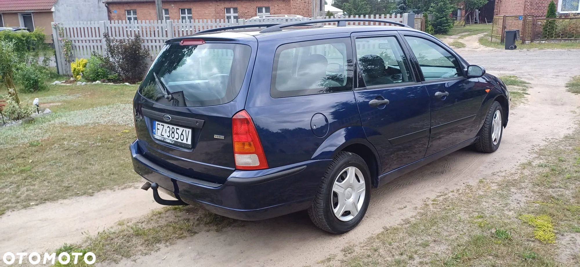 Ford Focus 1.8 TDDi Comfort - 4