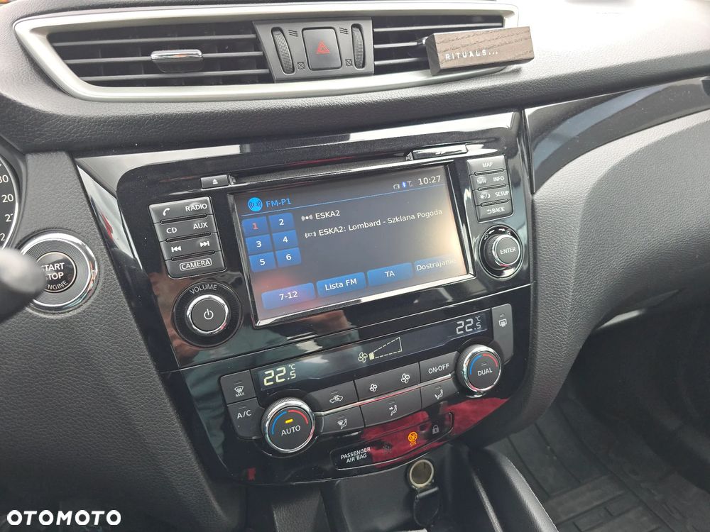 Nissan Qashqai 1.2 DIG-T N-Connecta - 19