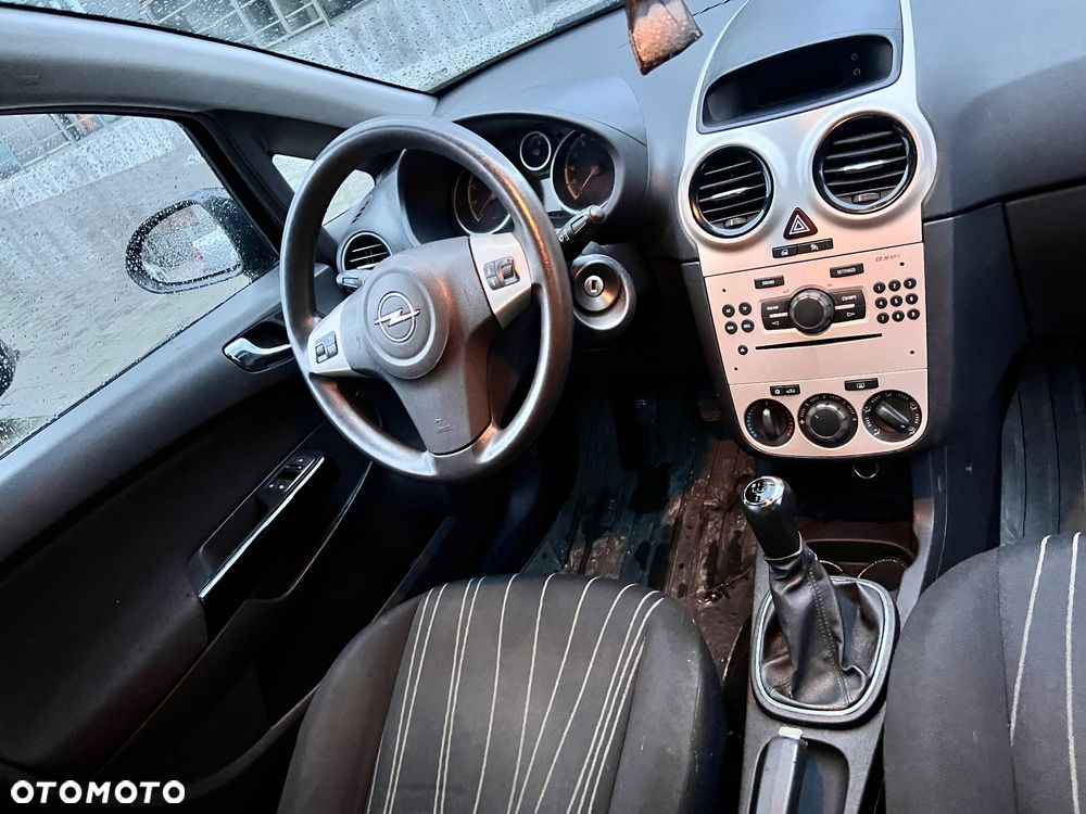 Opel Corsa 1.2 16V - 5