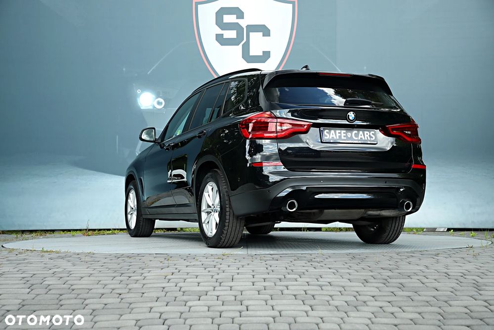 BMW X3 xDrive20d xLine sport - 9