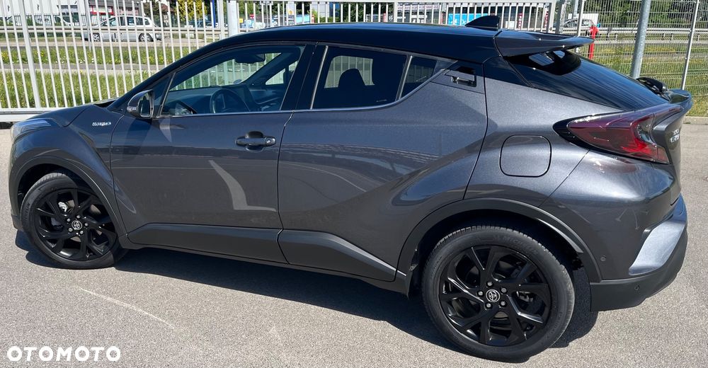 Toyota C-HR Flow - 4