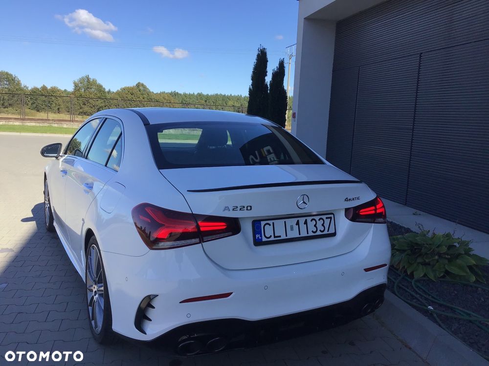 Mercedes-Benz Klasa A 220 4-Matic AMG Line 7G-DCT - 14