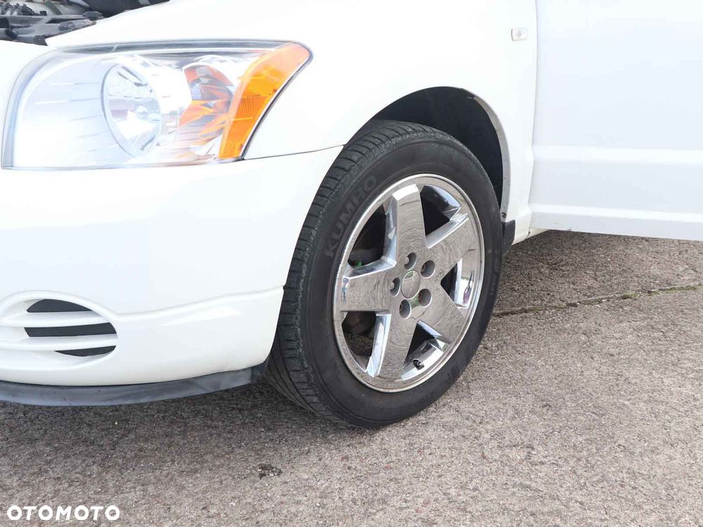 Dodge Caliber - 17