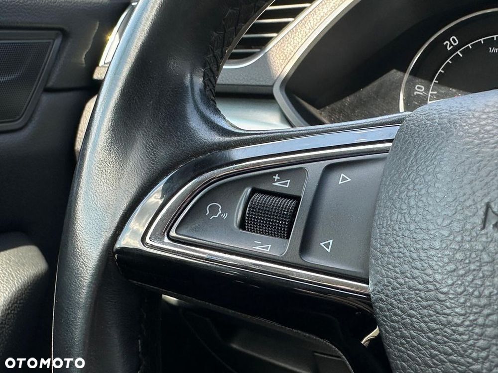 Skoda Superb 2.0 TDI SCR Ambition - 12