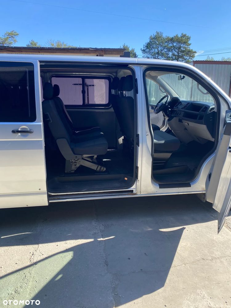 Volkswagen Transporter Kombi L2H1 - 12
