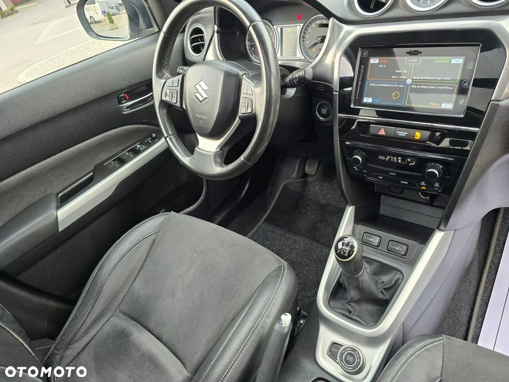 Suzuki Vitara - 26