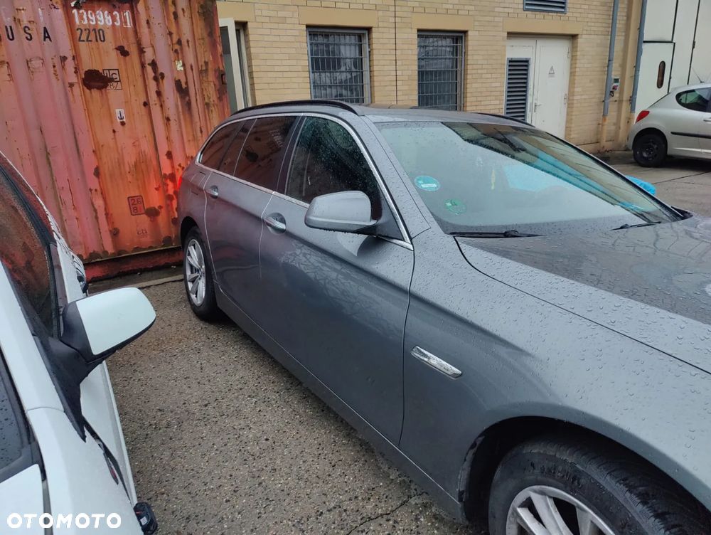 BMW Seria 5 520d BluePerformance - 26