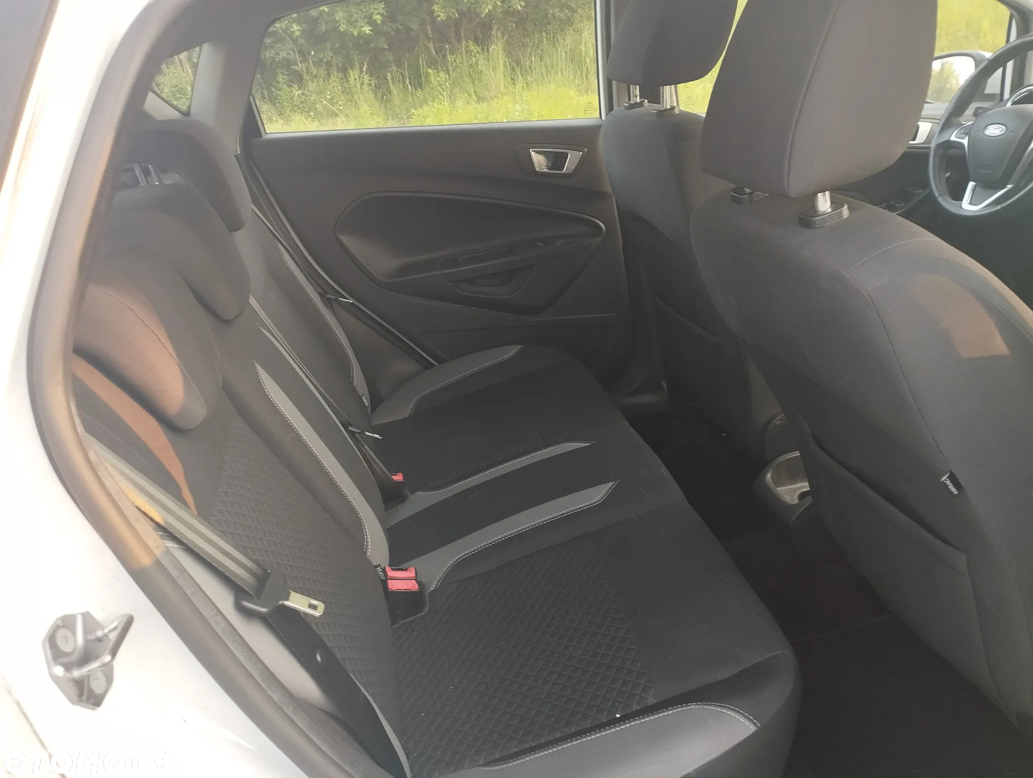Ford Fiesta - 2