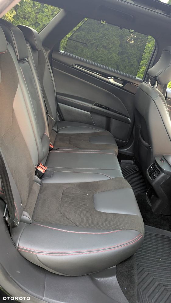 Ford Mondeo - 30