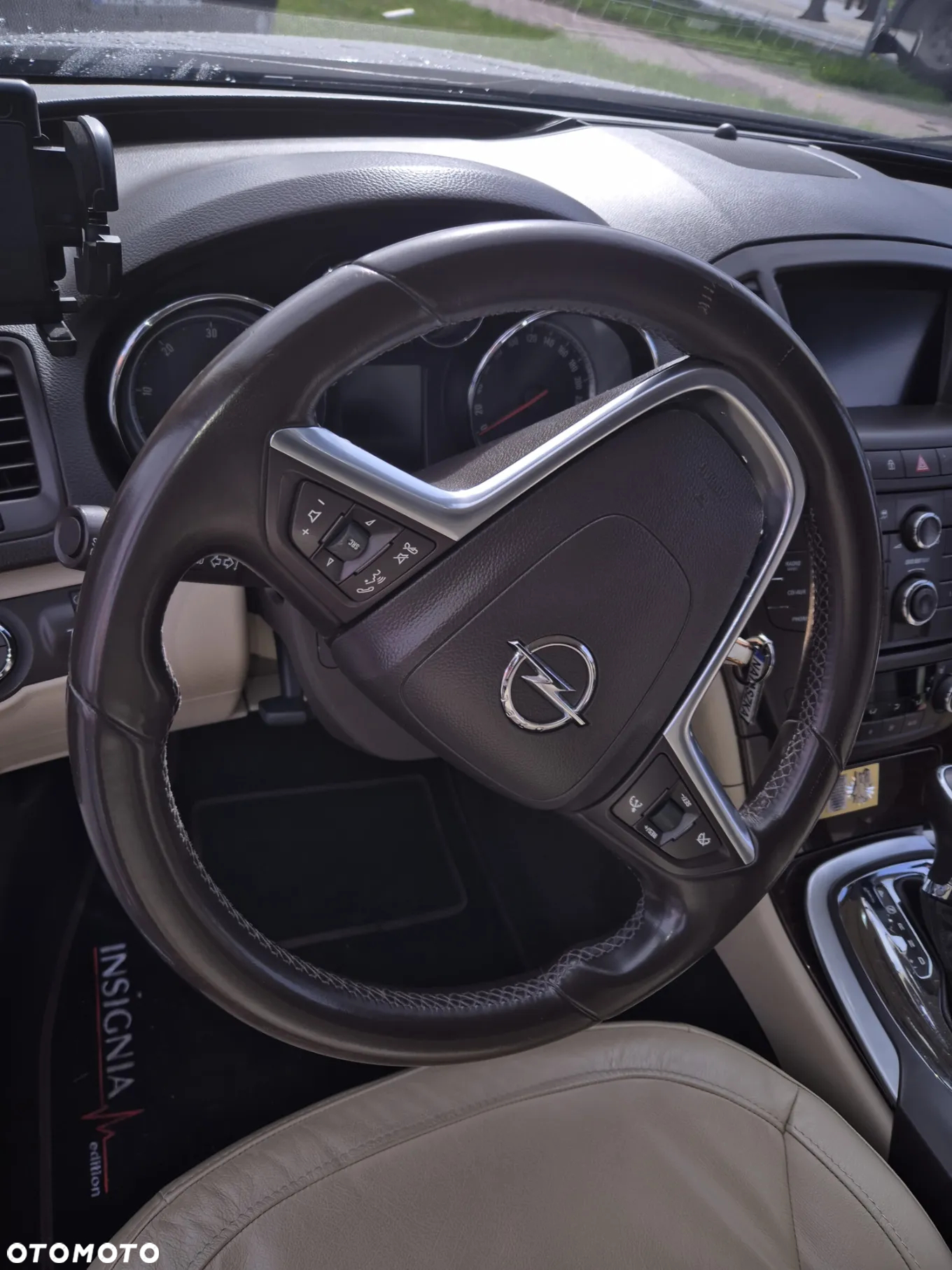 Opel Insignia 2.0 CDTI automatik Design Edition - 16