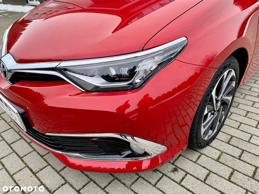 Toyota Auris 1.6 D-4D Edition S+ - 3