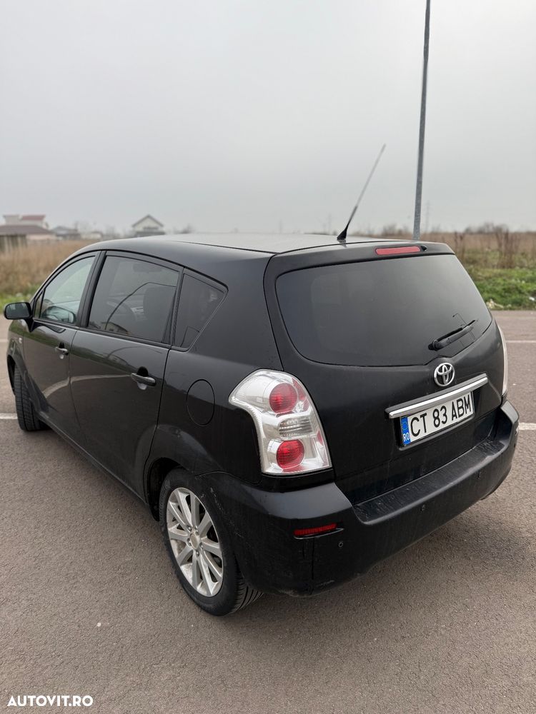 Toyota Corolla Verso 2.2 D-4D Sol Plus - 7