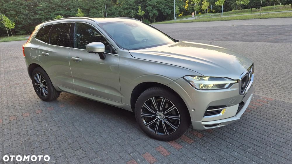 Volvo XC 60 T8 AWD Recharge Geartronic Inscription - 4