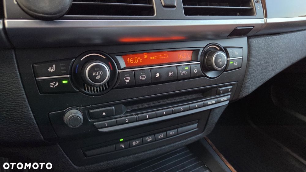 BMW X5 3.5i xDrive - 12