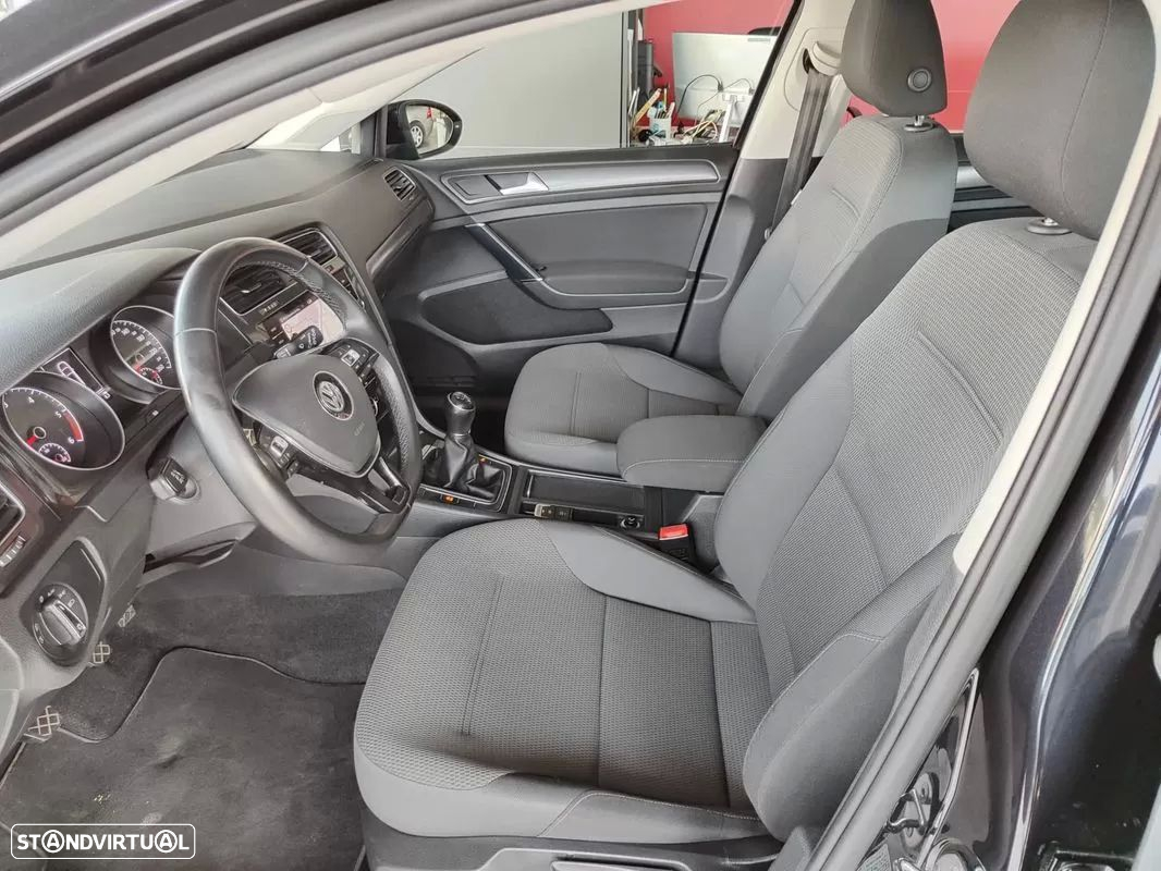 VW Golf Variant 1.6 TDi Trendline - 11