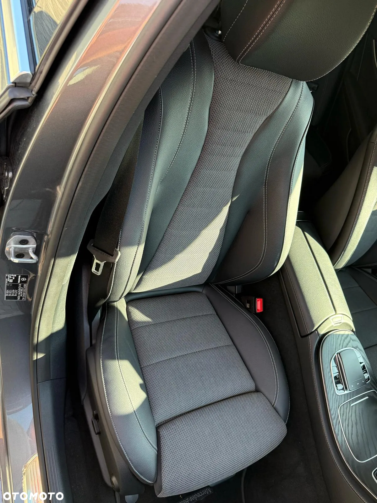 Mercedes-Benz Klasa E 220 d 4-Matic Avantgarde - 9