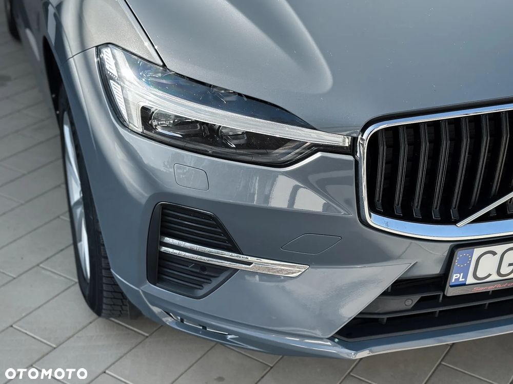 Volvo XC 60 B4 D AWD Core - 34