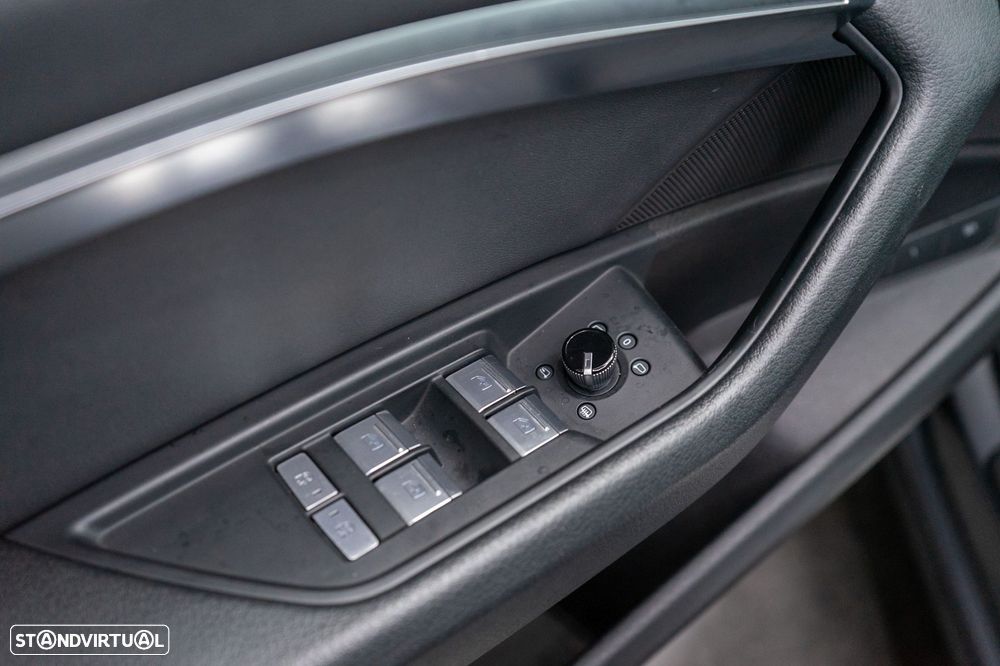 Audi e-tron 55 quattro Advanced - 28