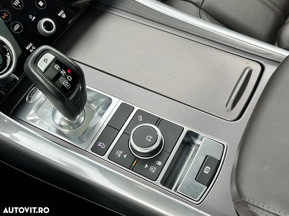 Land Rover Range Rover Sport - 24