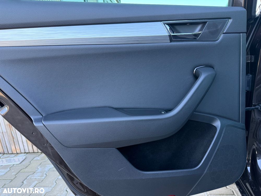 Skoda Superb 1.5 TSI ACT DSG Ambition - 15