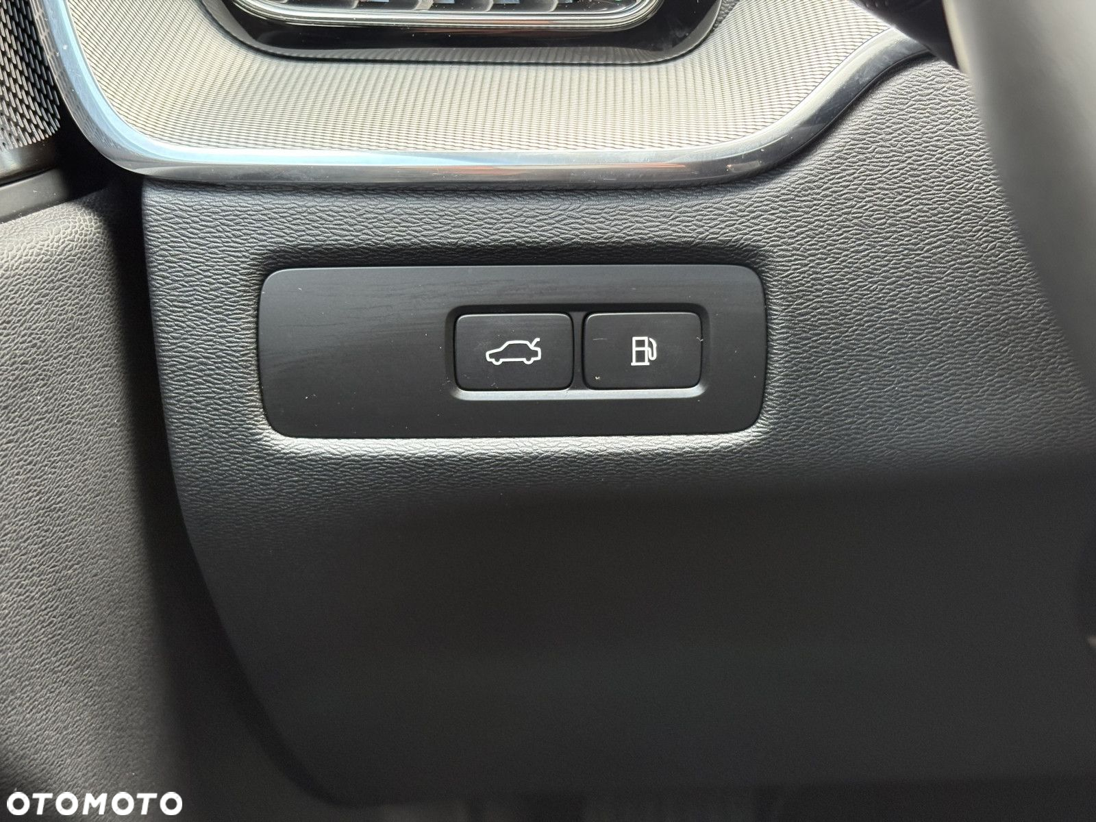 Volvo XC 60 - 25