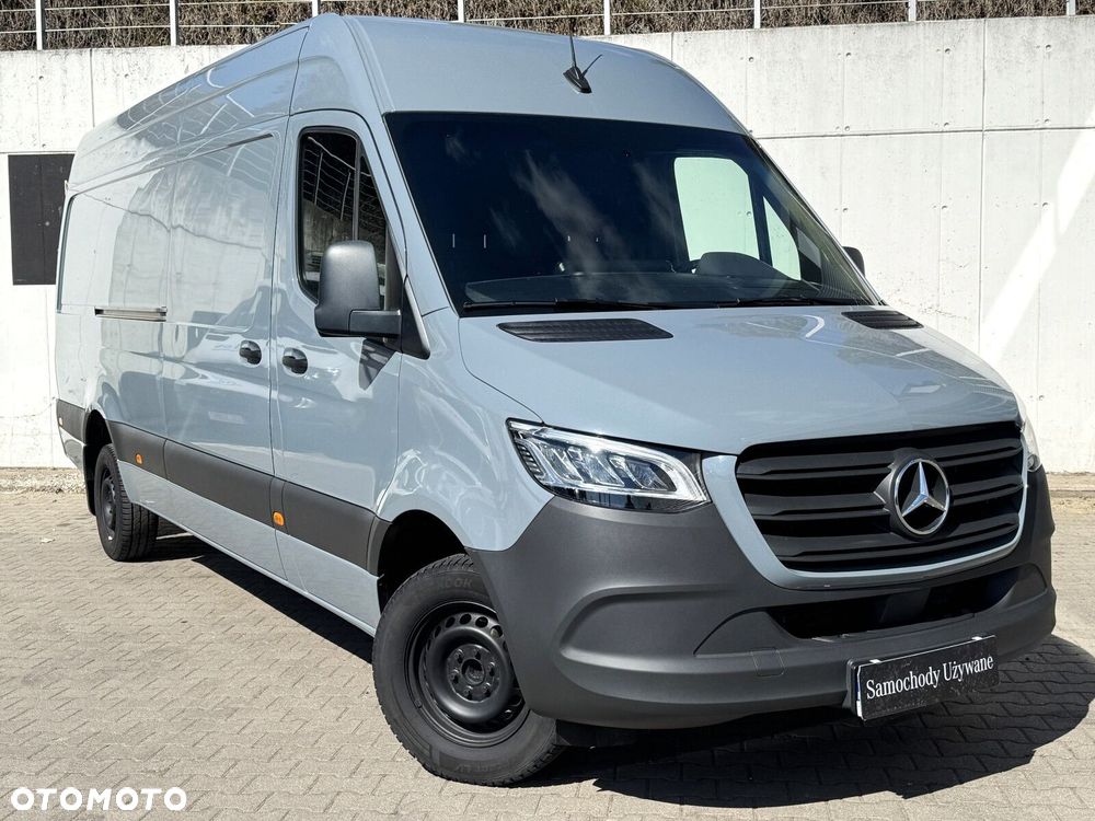 Mercedes-Benz Sprinter - 10