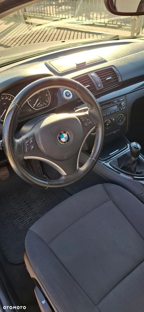 BMW Seria 1 116i - 9