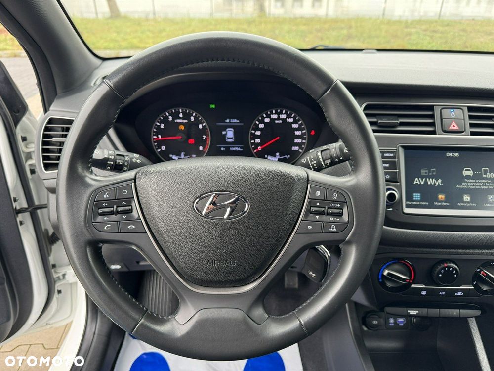 Hyundai i20 blue 1.2 YES!+ - 23