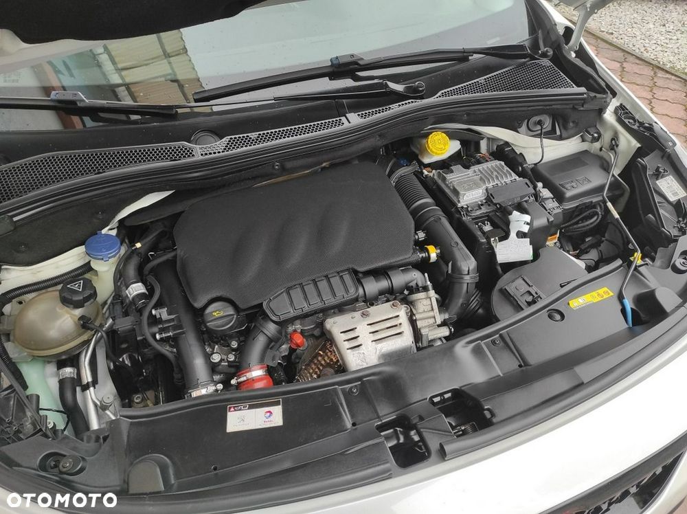 Peugeot 2008 - 18