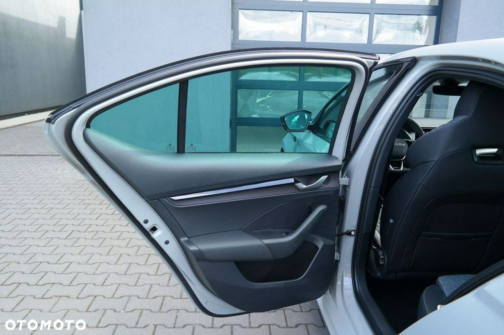 Skoda Octavia - 22