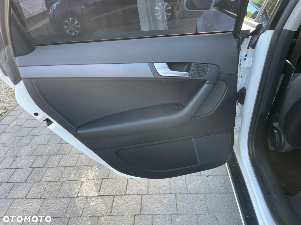 Audi A3 Sportback 1.6 TDI DPF Ambition - 18
