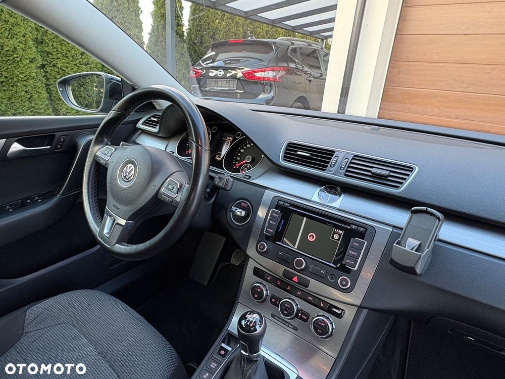 Volkswagen Passat Variant 1.4 TSI BlueMotion Technology Business Edition - 19