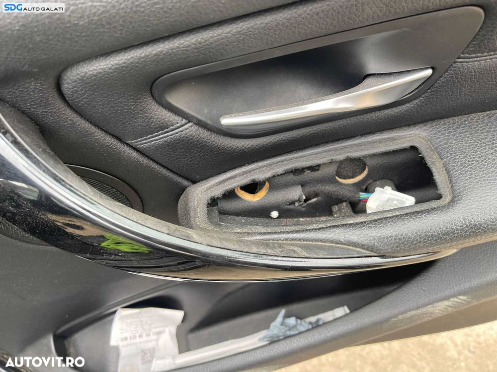 Tapiterie Panou Fata Interioara Piele Usa Portiera Dreapta Fata Pasager BMW Seria 3 F30 F31 2011 - 2019 - 4