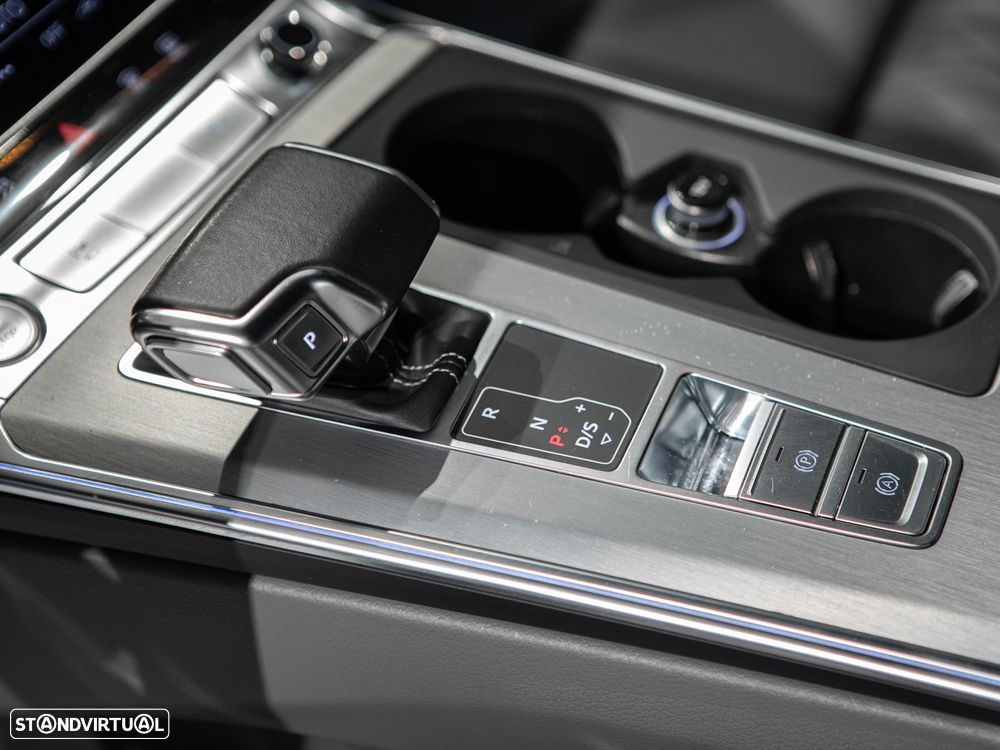 Audi A6 40 TDI S tronic - 25