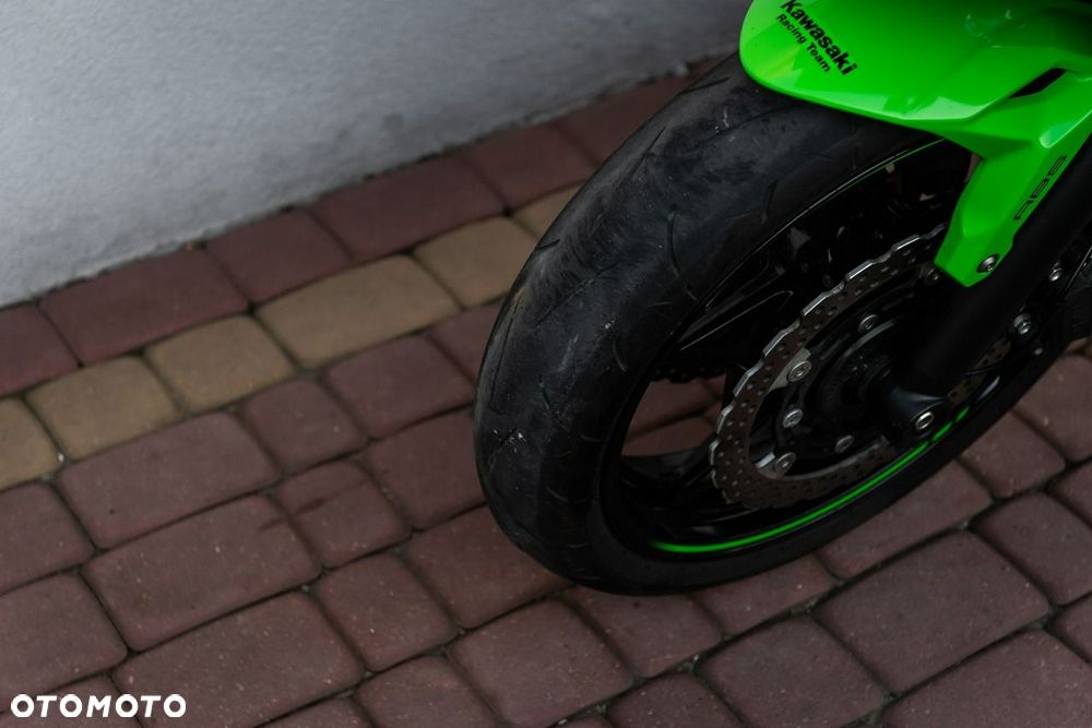 Kawasaki Ninja - 9