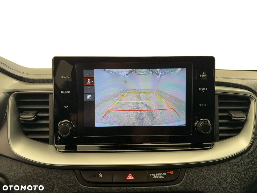 Kia Ceed - 20
