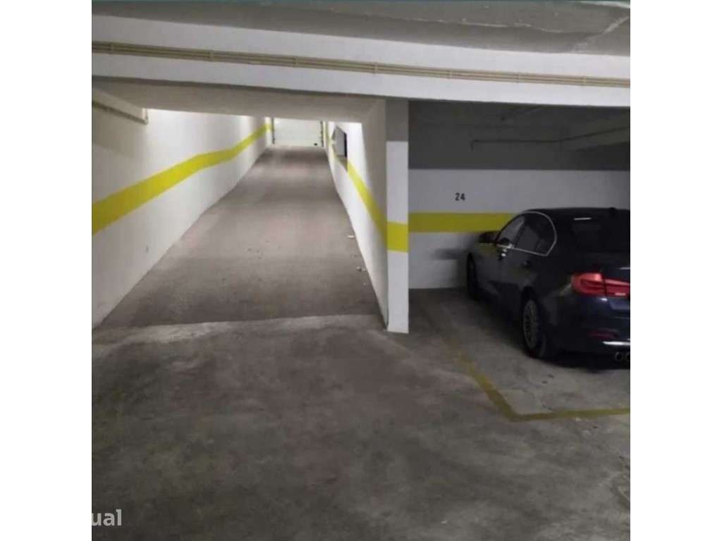 Lugar de Garagem para Arrendamento | Laranjeiras - Lisboa - Grande imagem: 3/8