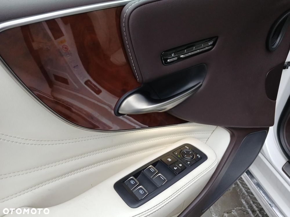 Lexus LS 500h Omotenashi AWD - 21