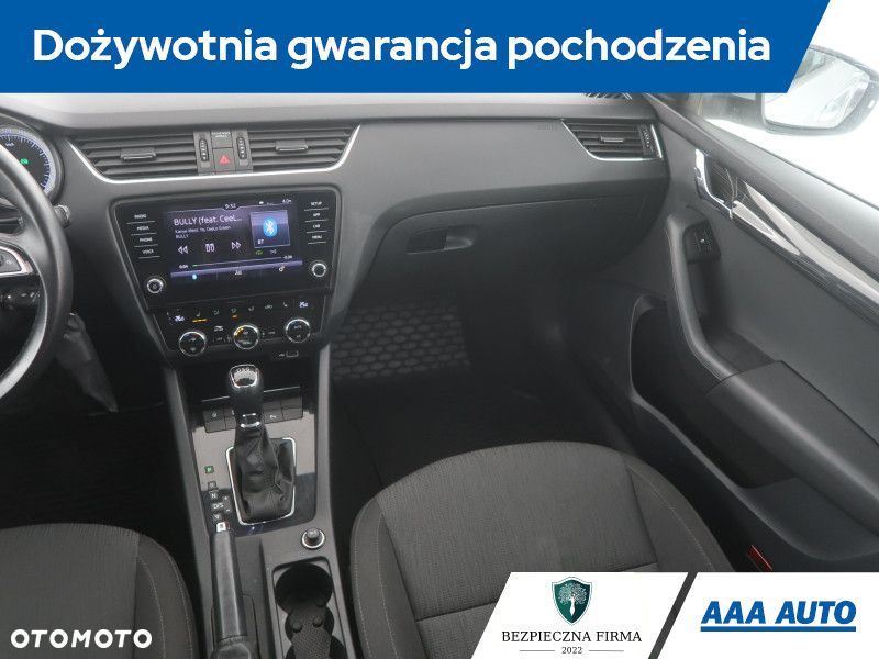 Skoda Octavia - 10