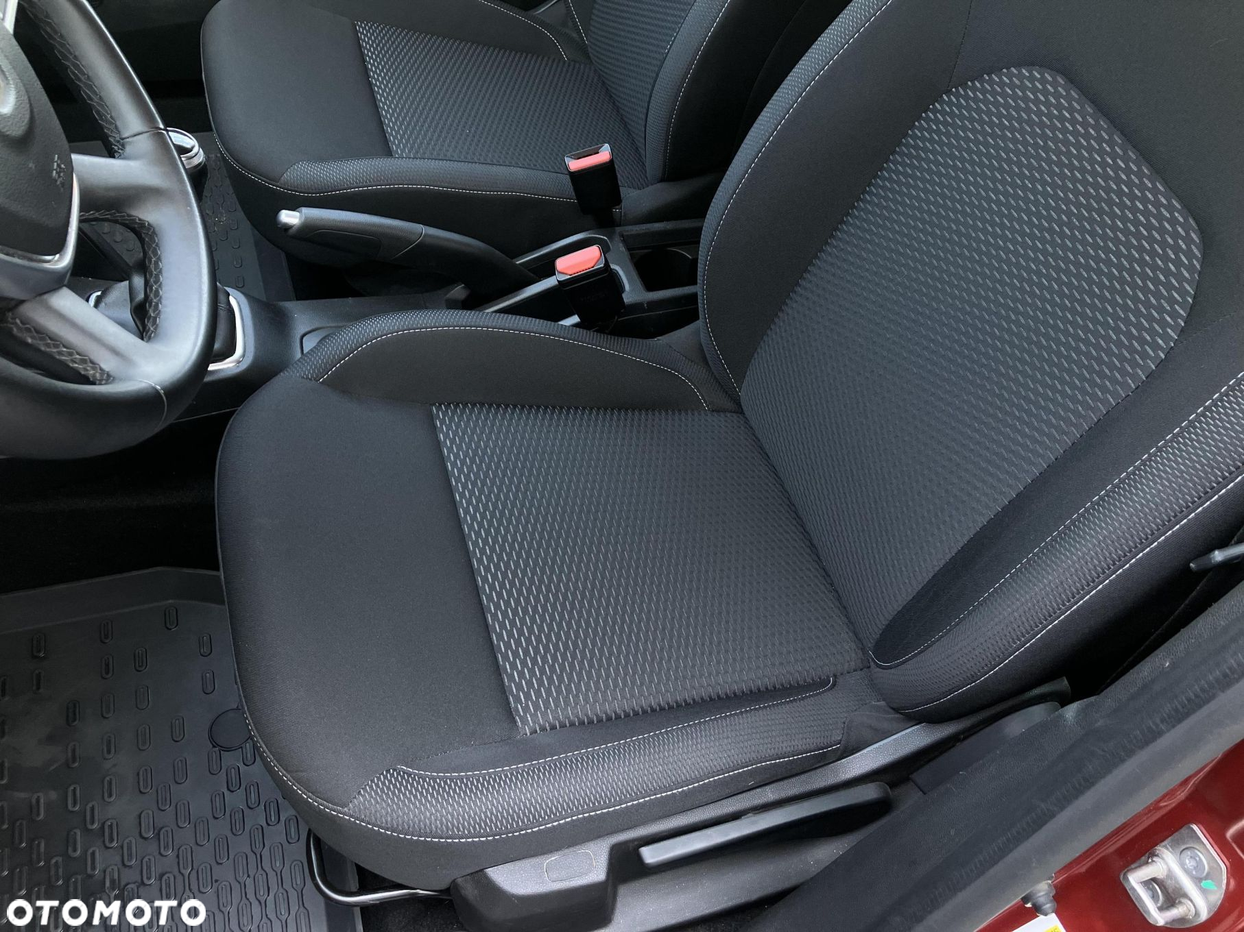 Dacia Duster 1.0 TCe Comfort - 12