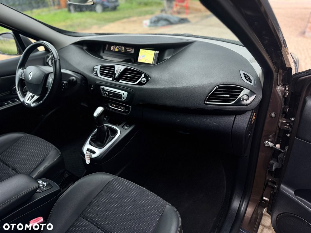 Renault Scenic 1.5 dCi Energy Limited EDC EU6 - 17