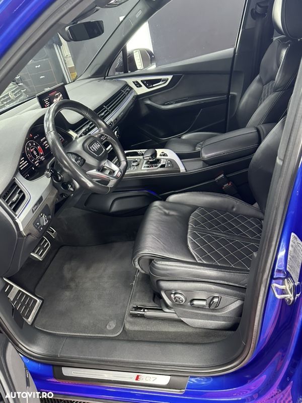 Audi SQ7 4.0 TDI quattro Tiptronic - 10